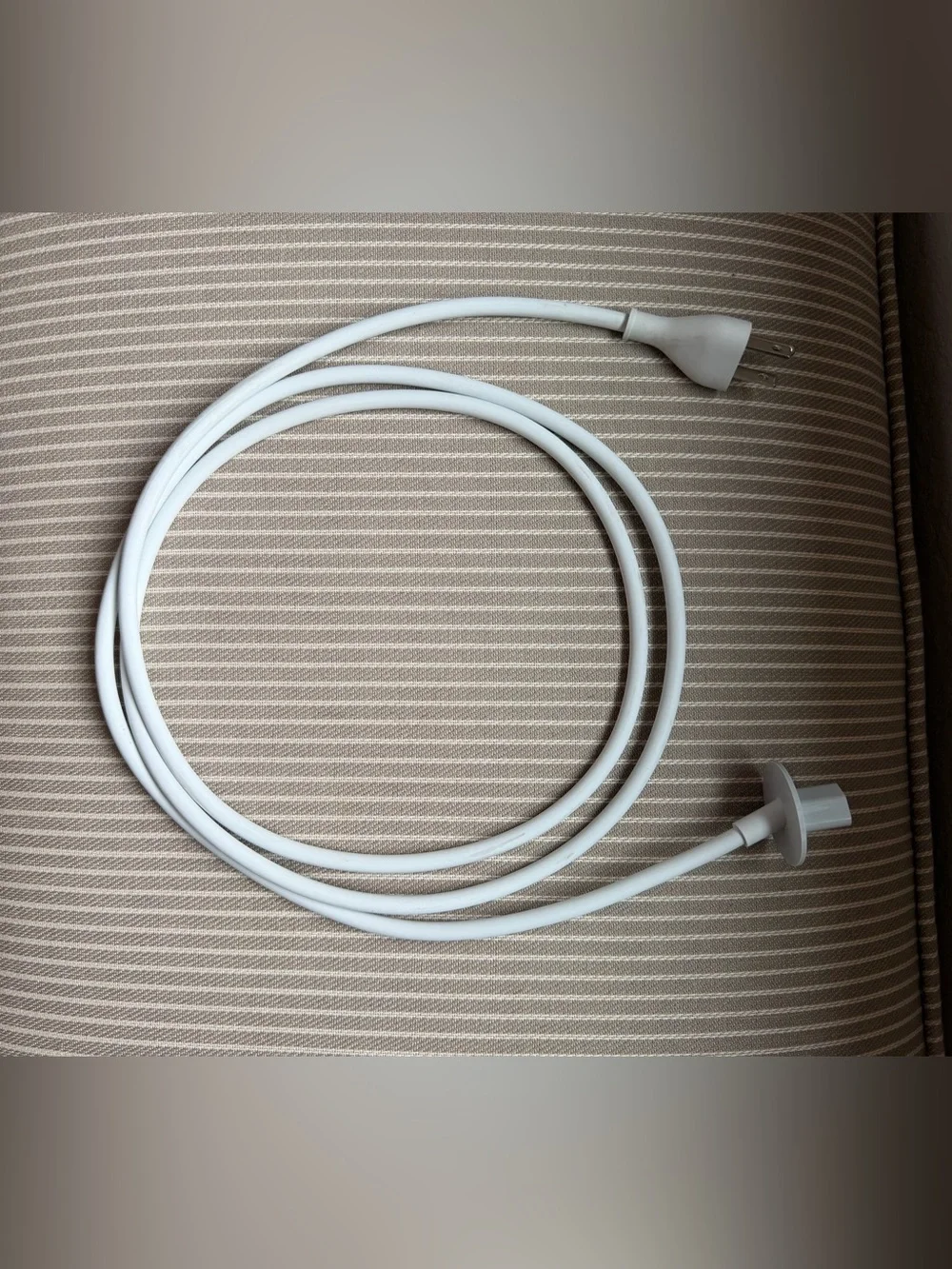 Apple White Power Adapter